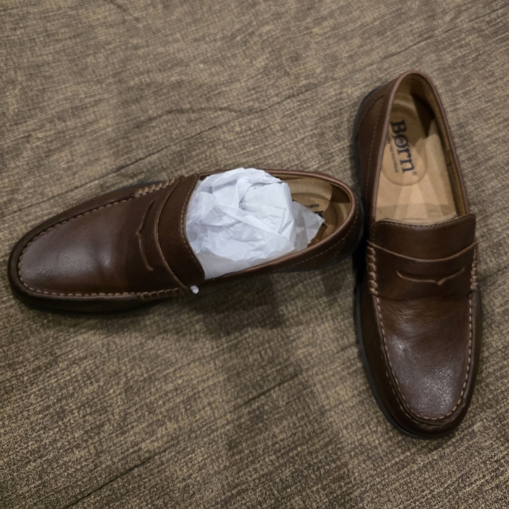 Born Simon III Tan Leather Loafers | Men’s Size 10 | Premium Comfort Luxury Slip